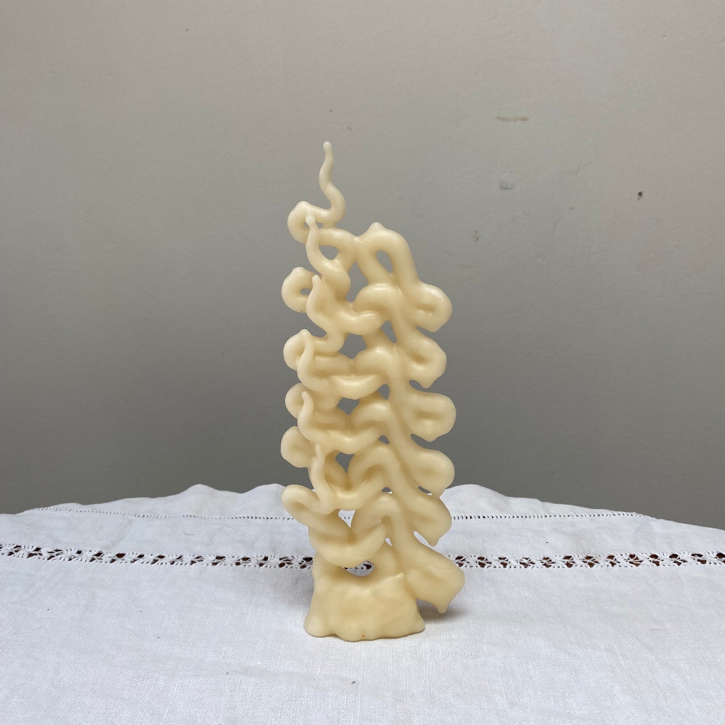 Idol Candle